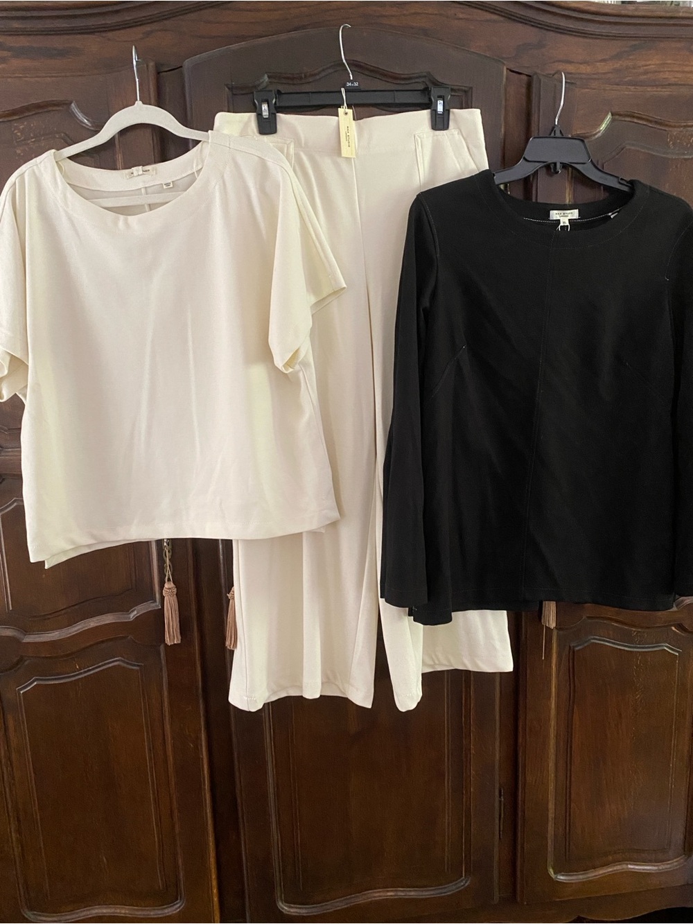 3 Pieces! Max Studio Cream & Black minimalist capsule wardrobe NWT XL